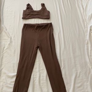 2 piece set